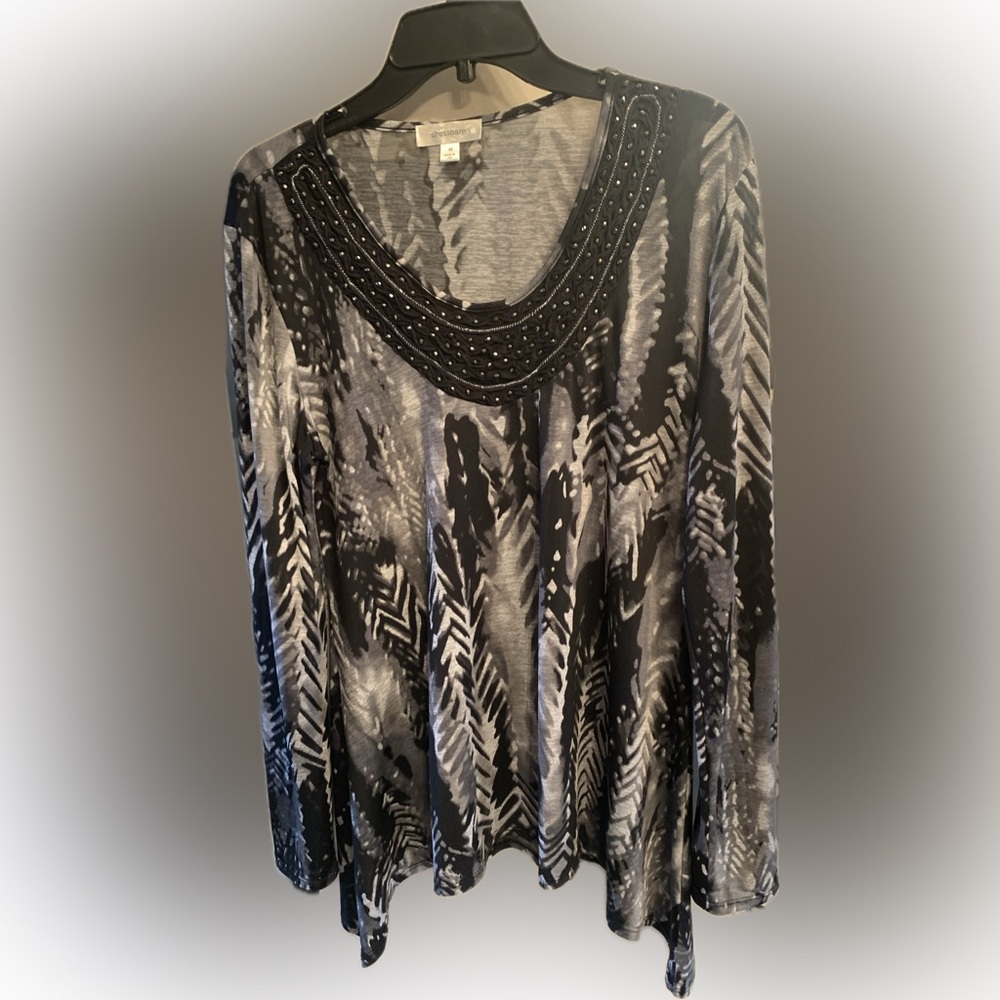 Women’s Dress Barn beaded BOHO, flowy top size medium